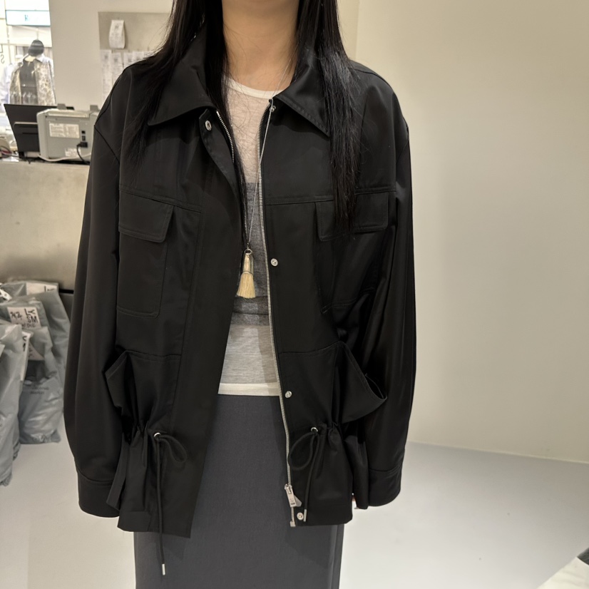 LOVE YOU SO MUCH/MORE THAN YESTERDAY東大門直郵女裝新品人氣夾克LYSM/MORE THAN YESTERDAY夾克圖色2