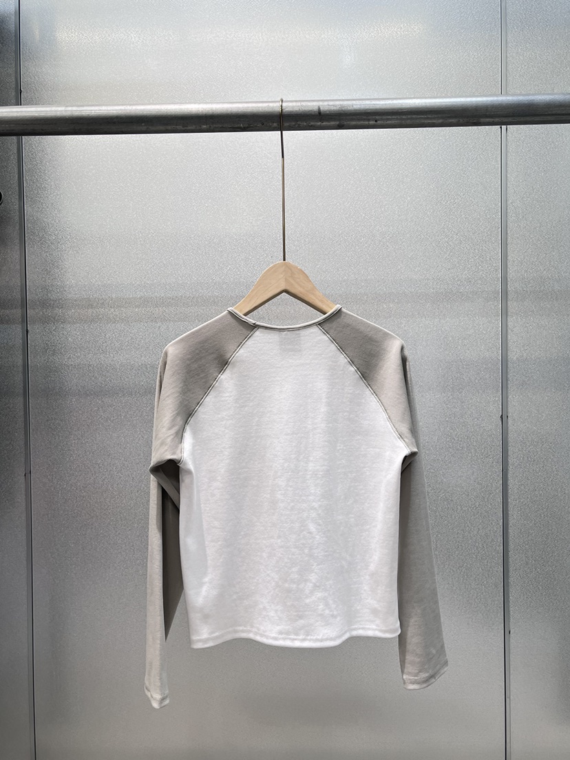 GVR COMPANY/RAWOO東大門直郵女裝新品真品推薦長袖T恤GVR COMPANY/RAWOO長袖T恤