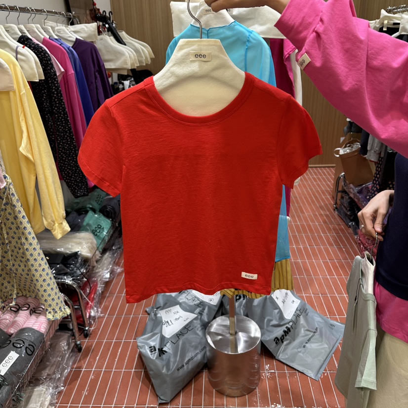 E/E/E東大門實拍女裝新品人氣熱賣休閑職業時尚推薦T恤E/E/ET恤圖色2