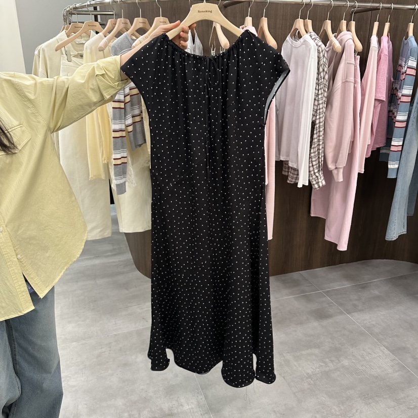 URBANSTORY/REMAKING東大門實拍女裝新款26春夏推薦連衣裙Remaking/URBANSTORY連衣裙圖色2