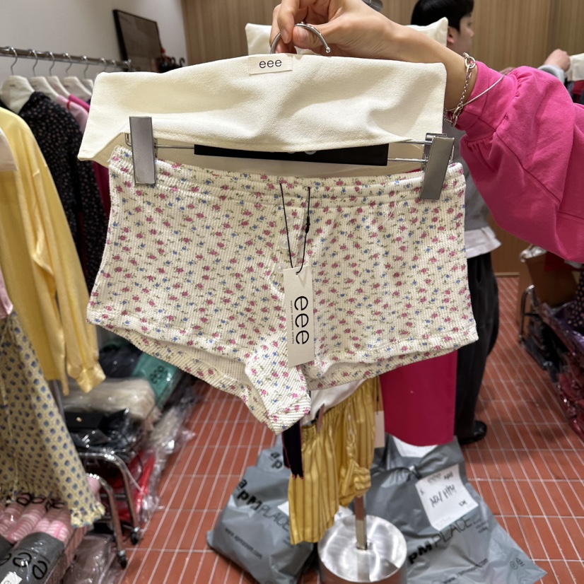 E/E/E東大門代購女裝新款休閑時尚26春夏人氣推薦真品短褲E/E/E短褲圖色1