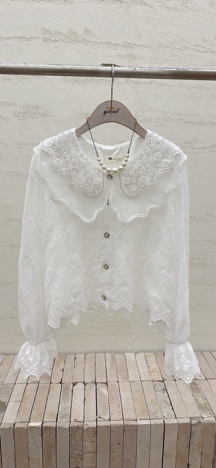 YARD韓國代購女裝新品時尚人氣襯衫蕾絲衫不含項鏈刺繡雙層YARD襯衫/蕾絲衫圖色1