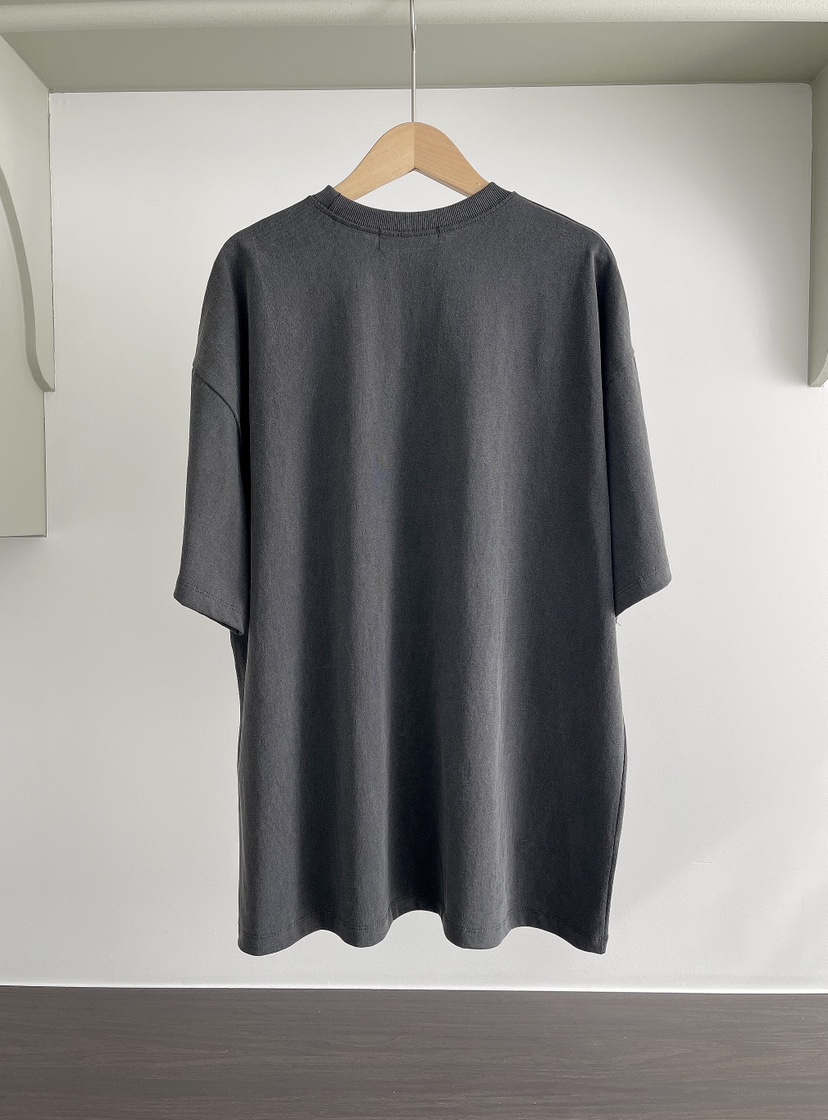 MINIQUEENS東大門代購女裝新款人氣職業真品熱賣26春夏T恤MINIQUEENST恤