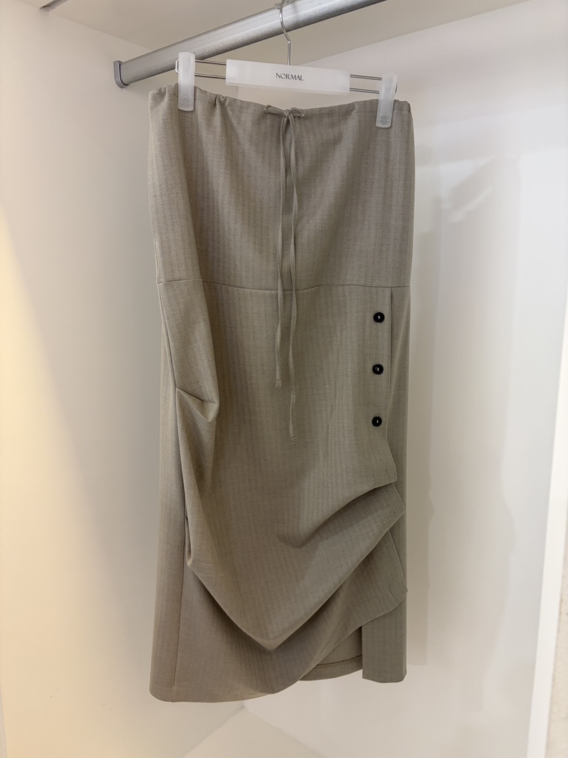 NORMAL韓國代購女裝新品推薦職業時尚人氣真品休閑26春夏長裙NORMAL長裙圖色1