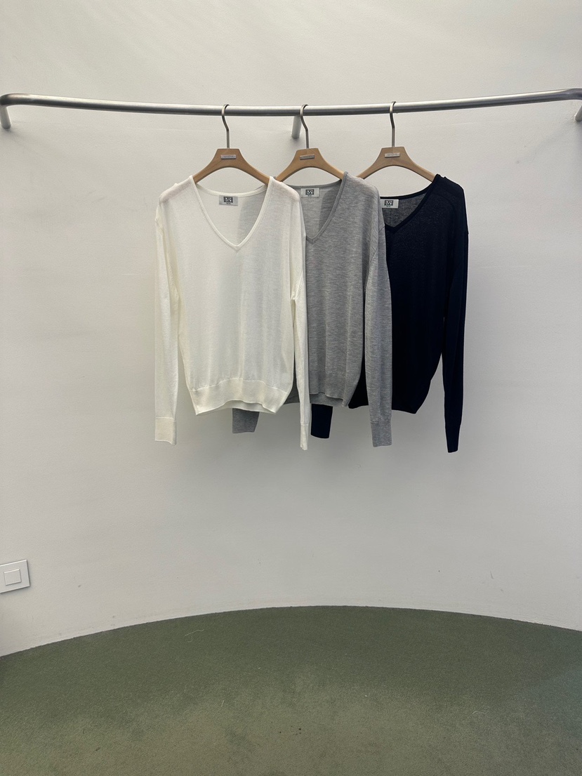 WIDA-P/RENEJ韓國代購女裝新品時尚職業人氣休閑針織衫V領WIDA-P/RENEJ針織衫