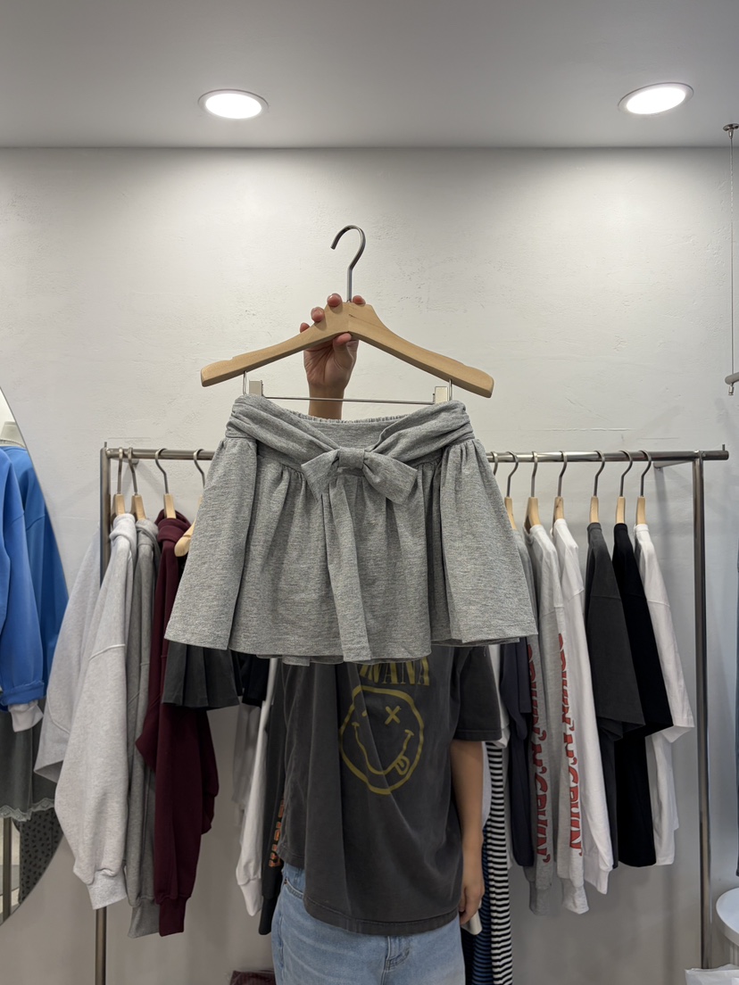 DELICATE東大門代購女士新品職業真品推薦時尚熱賣人氣短裙DELICATE短裙圖色1