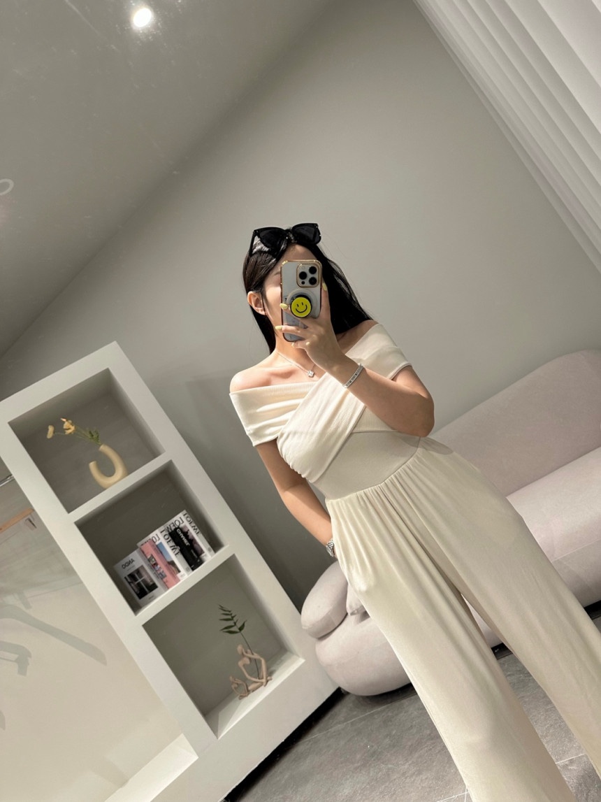 KIFF東大門代購女裝新款真品人氣休閑26春夏推薦時尚連體褲KIFF連體褲