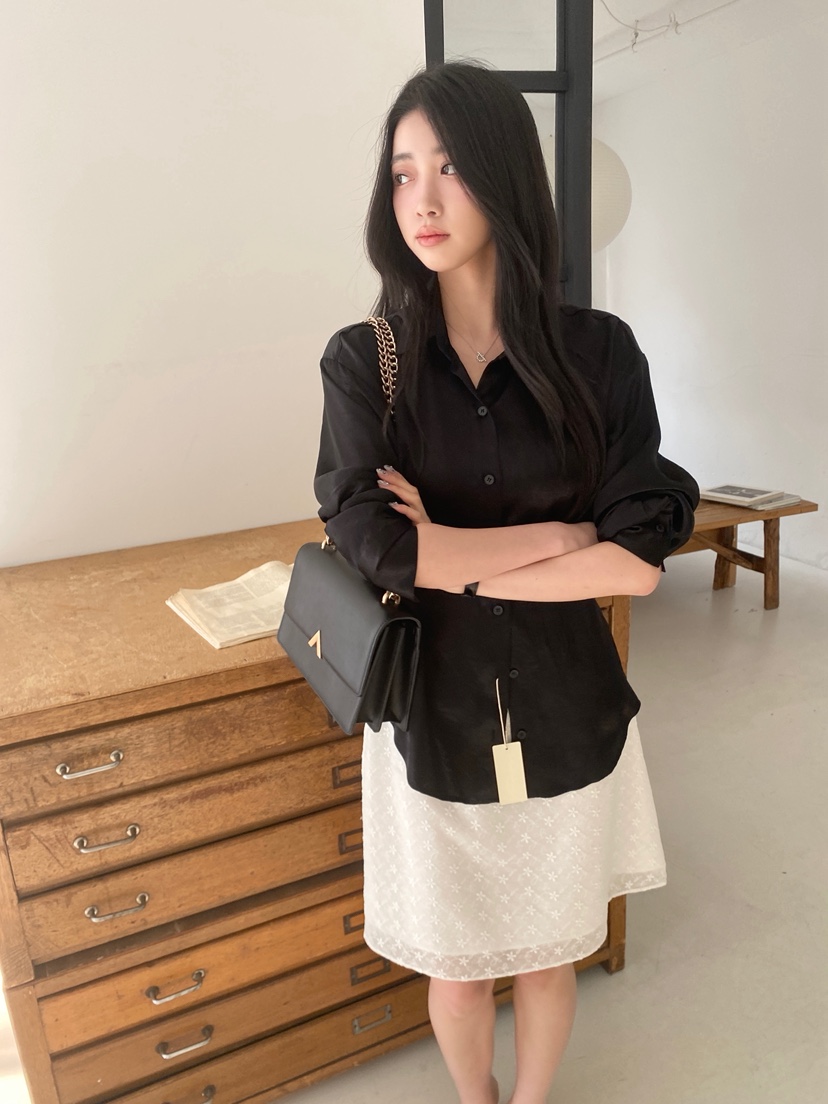 BOHEME東大門代購女裝新品真品時尚26春夏襯衫蕾絲衫緞面BOHEME襯衫/蕾絲衫