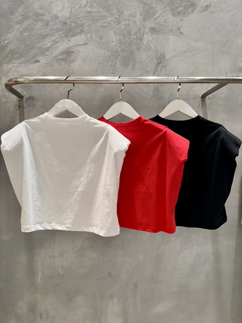 KIFF東大門實拍女裝新品26春夏休閑職業熱賣推薦T恤不含項鏈KIFFT恤