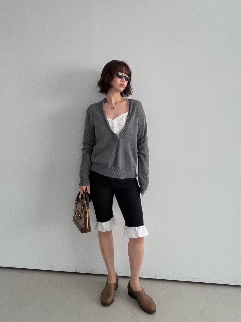 OLI SEOUL東大門實拍女士新品真品人氣26春夏短褲荷葉邊羅紋OLI SEOUL短褲