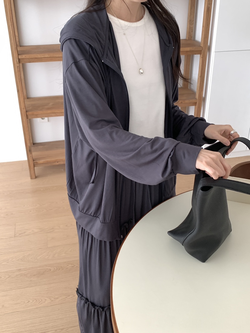 PLANTS ON GRAY韓國代購女裝新款人氣夾克連帽拉鏈衫寬松PLANTS ON GRAY夾克