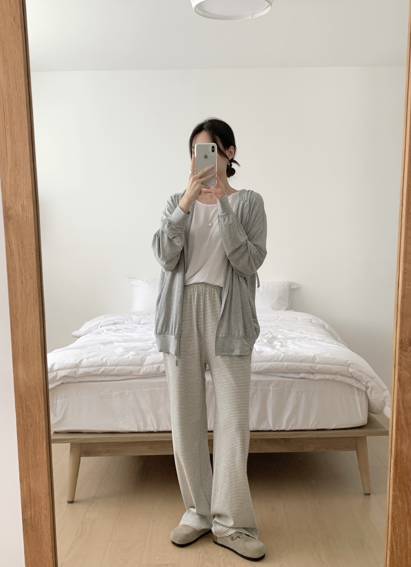 PLANTS ON GRAY韓國代購女裝新款人氣夾克連帽拉鏈衫寬松PLANTS ON GRAY夾克圖色2