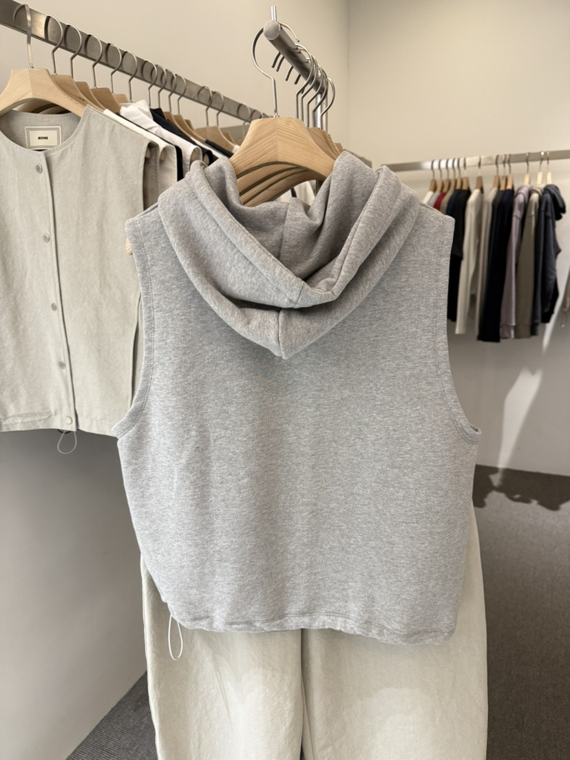 MONE-A東大門直郵女裝新品26春夏休閑職業熱賣人氣時尚馬甲MONE-A馬甲