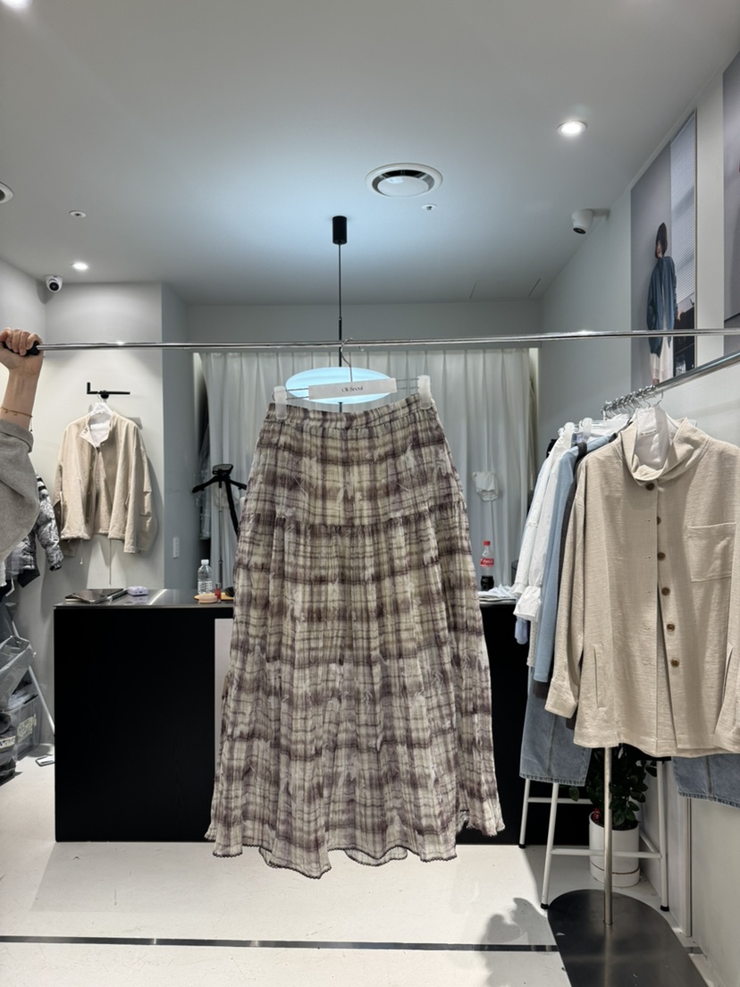 OLI SEOUL東大門代購女士新款推薦真品休閑26春夏熱賣長裙OLI SEOUL長裙圖色1