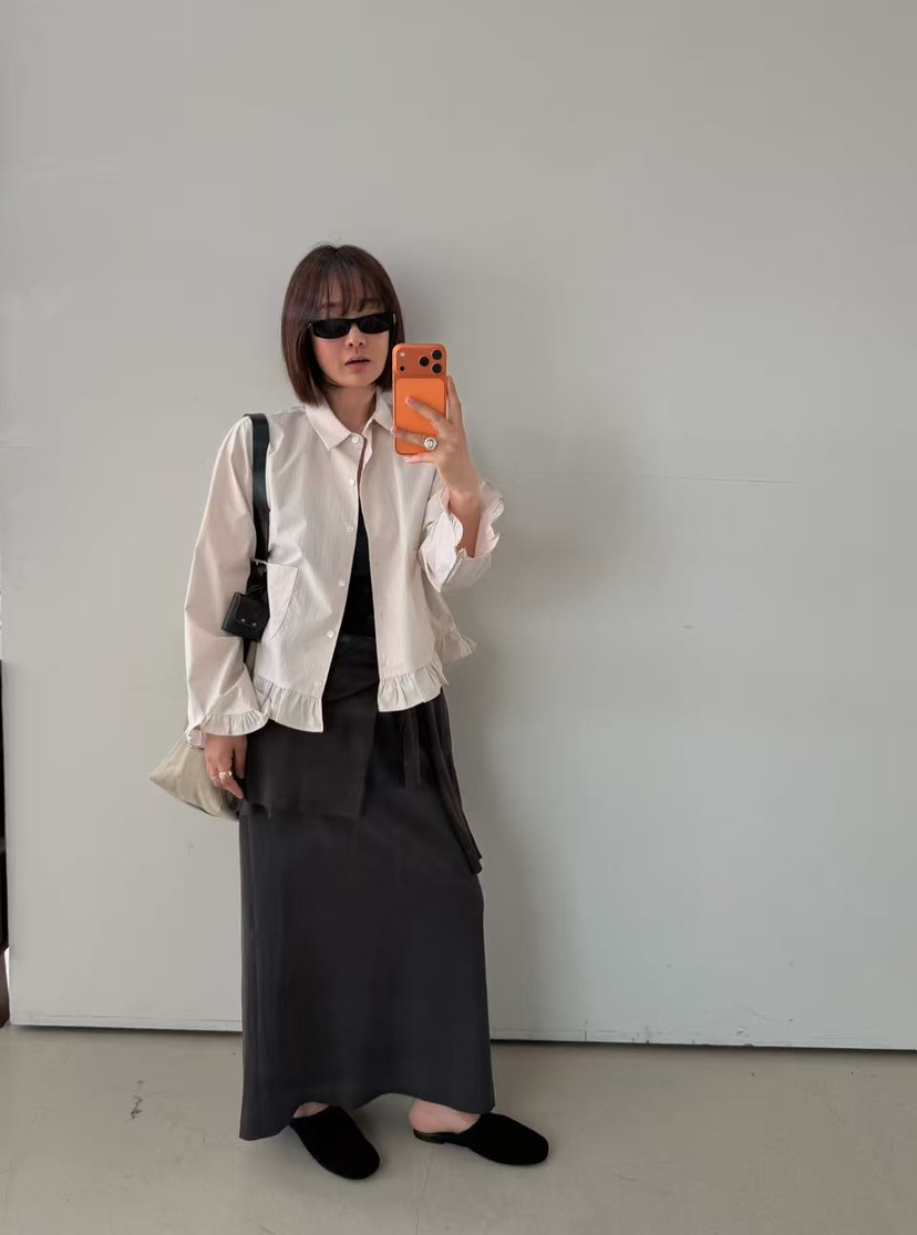 OLI SEOUL韓國代購女士新款26春夏職業人氣熱賣襯衫蕾絲衫OLI SEOUL襯衫/蕾絲衫