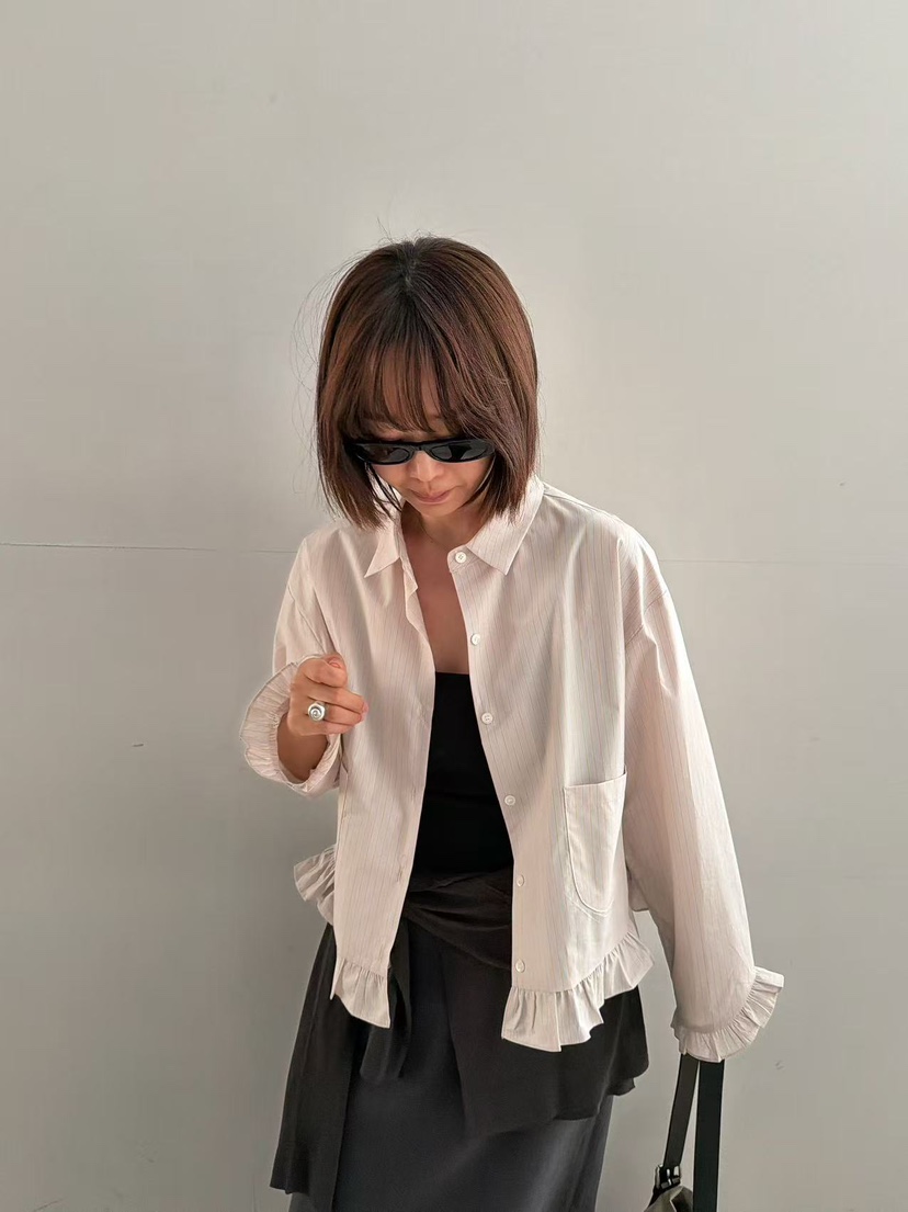 OLI SEOUL韓國代購女士新款26春夏職業人氣熱賣襯衫蕾絲衫OLI SEOUL襯衫/蕾絲衫