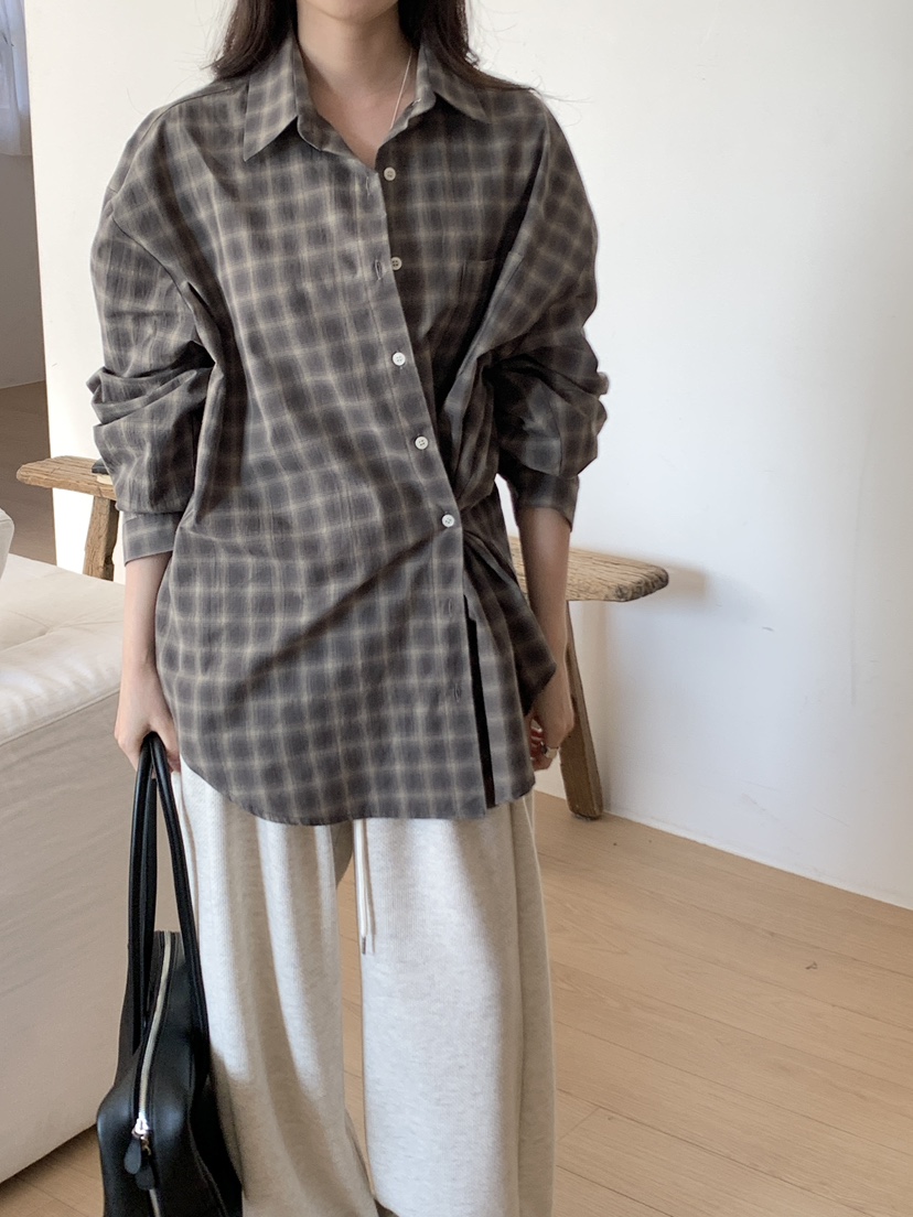 PLANTS ON GRAY韓國直郵女裝新品真品推薦襯衫蕾絲衫格子PLANTS ON GRAY襯衫/蕾絲衫