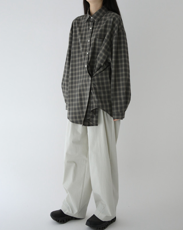 PLANTS ON GRAY韓國直郵女裝新品真品推薦襯衫蕾絲衫格子PLANTS ON GRAY襯衫/蕾絲衫