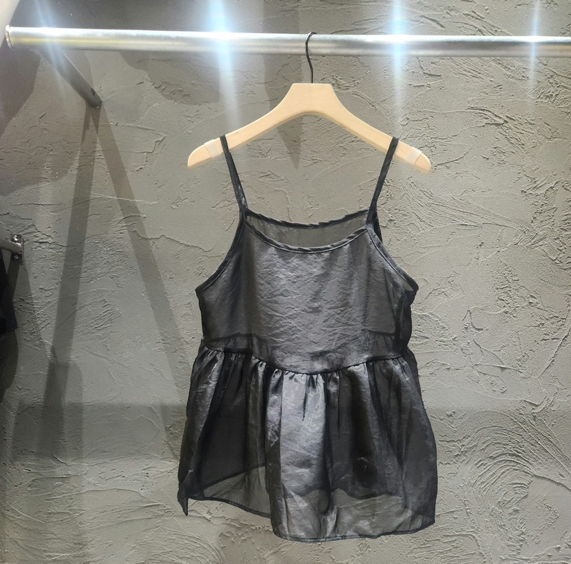 BLACK RIBBON-A東大門代購女裝新品26春夏時尚吊帶背心BLACK RIBBON-A吊帶/背心圖色2