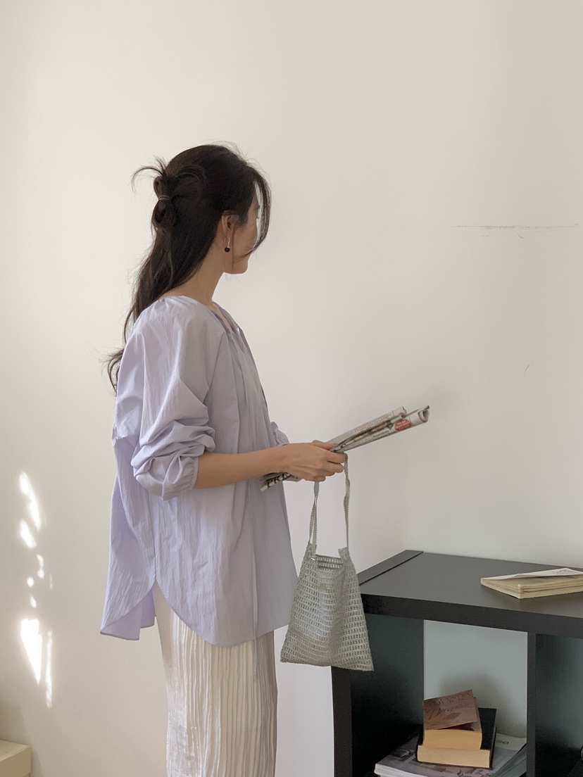 PLANTS ON GRAY韓國代購女裝新款26春夏時尚襯衫蕾絲衫PLANTS ON GRAY襯衫/蕾絲衫