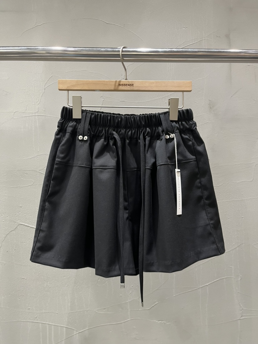 INSSENSE-A韓國代購女裝新品時尚26春夏真品人氣熱賣短褲INSSENSE-A短褲圖色2