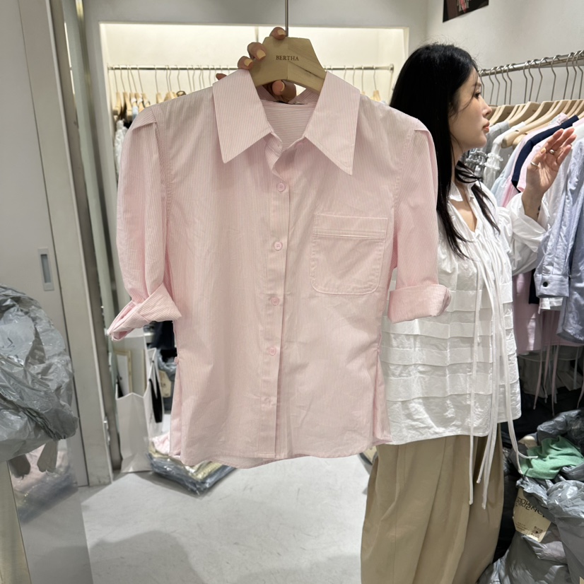 BERTHA東大門直郵女裝新款推薦熱賣人氣時尚真品襯衫蕾絲衫BERTHA襯衫/蕾絲衫圖色3