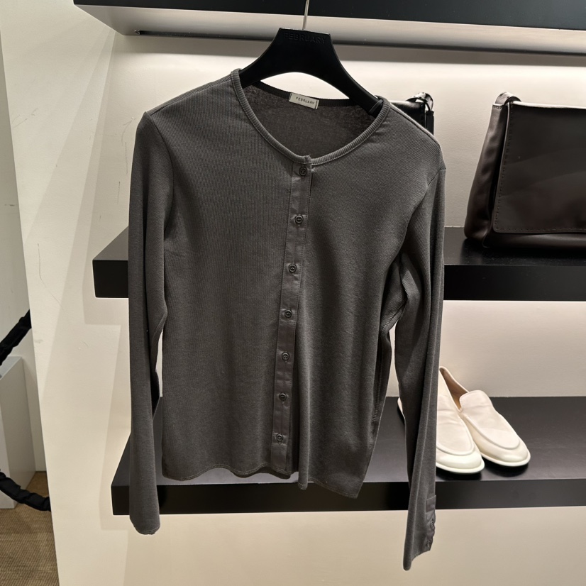 FEBRUARY 11東大門代購女士新款推薦真品人氣時尚長袖T恤FEBRUARY 11長袖T恤圖色3墨色