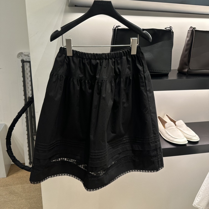 FEBRUARY 11東大門實拍女士新品休閑人氣26春夏短裙蕾絲FEBRUARY 11短裙圖色2