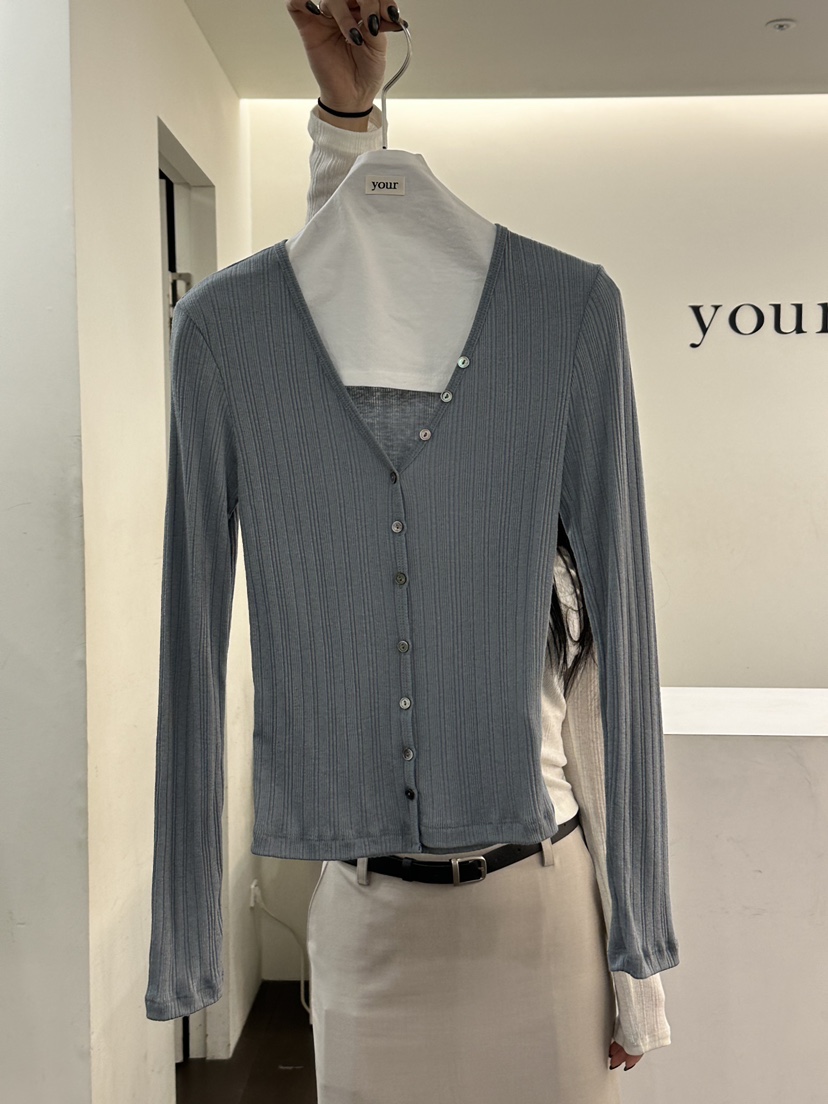 YOUR-P東大門實拍女裝新款26春夏推薦熱賣時尚休閑長袖T恤YOUR-P長袖T恤圖色2