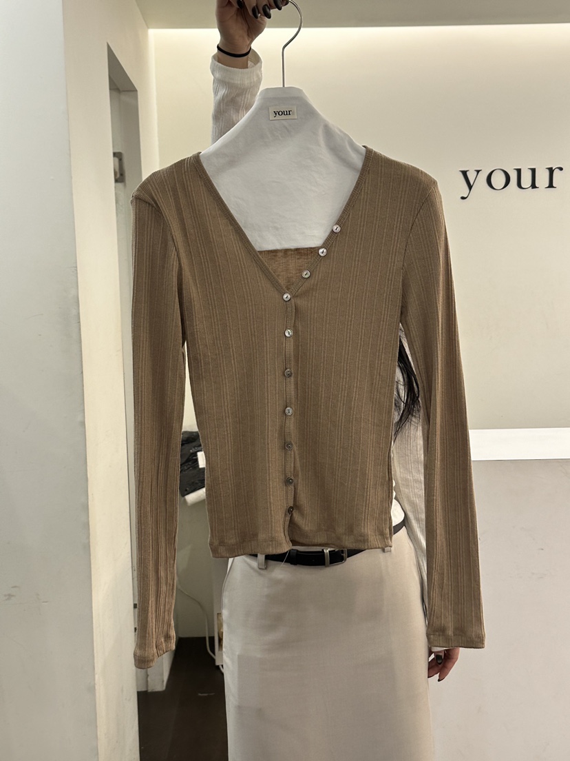 YOUR-P東大門實拍女裝新款26春夏推薦熱賣時尚休閑長袖T恤YOUR-P長袖T恤圖色4