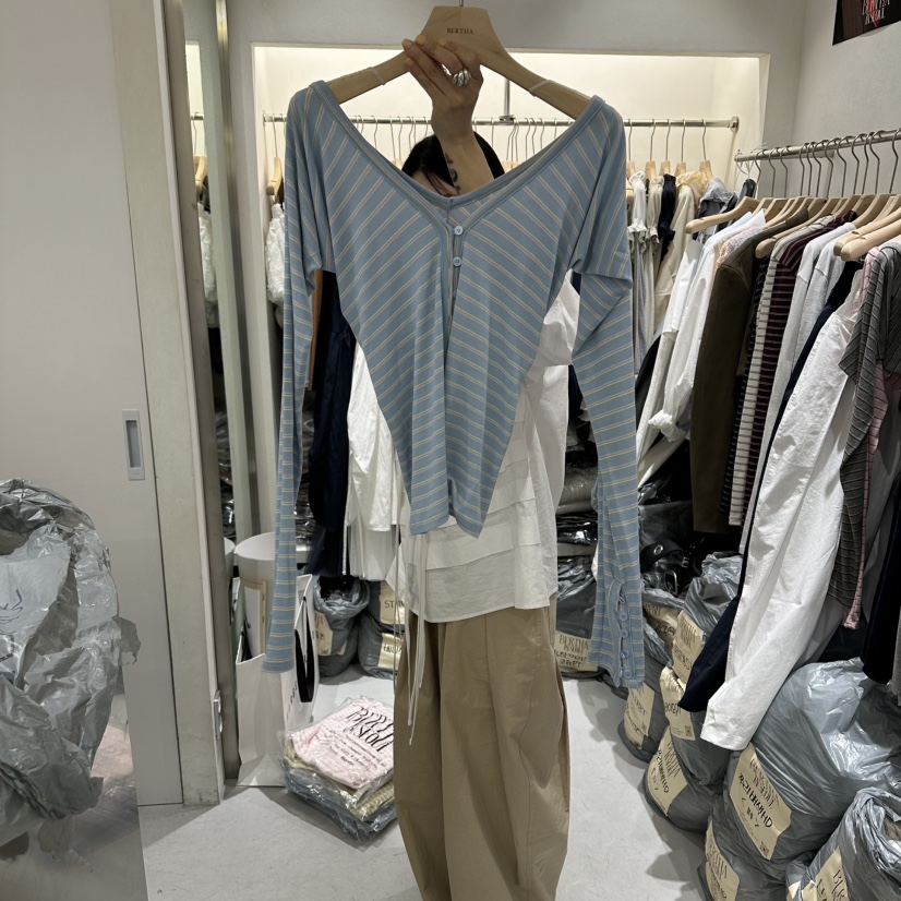 BERTHA東大門代購女士新款人氣推薦真品休閑26春夏長袖T恤BERTHA長袖T恤圖色3