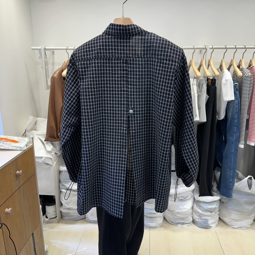 Q C東大門直郵女士新款推薦真品時尚人氣襯衫蕾絲衫狗狗Republlc of qc襯衫/蕾絲衫