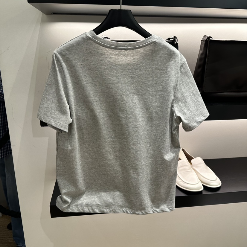 FEBRUARY 11東大門代購女士新款真品26春夏時尚休閑熱賣T恤FEBRUARY 11T恤