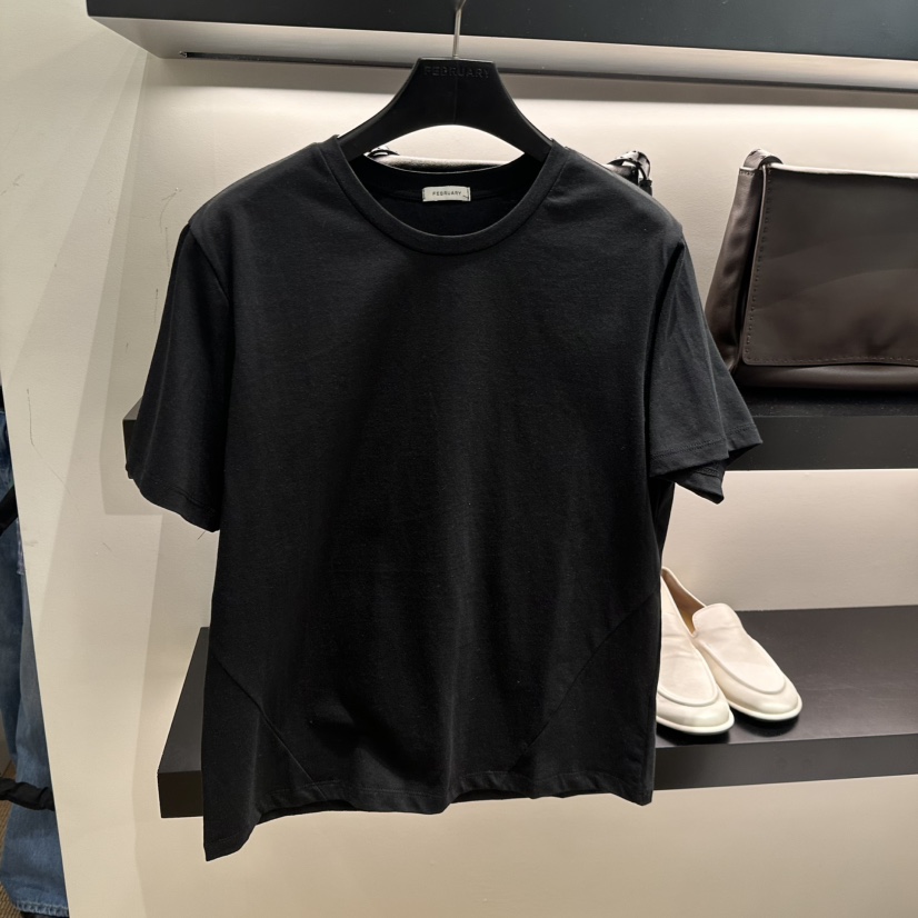 FEBRUARY 11東大門代購女士新款真品26春夏時尚休閑熱賣T恤FEBRUARY 11T恤圖色4黑色