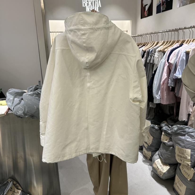 BERTHA韓國代購女士新款人氣26春夏休閑推薦夾克連帽衫口袋BERTHA夾克