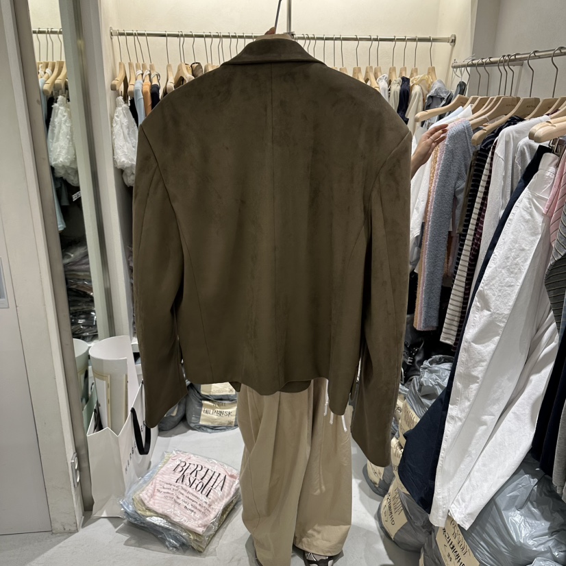 BERTHA韓國直郵女士新款熱賣人氣推薦時尚休閑26春夏夾克麂皮BERTHA夾克