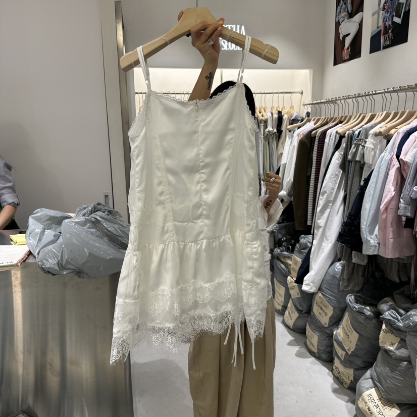 BERTHA韓國直郵女裝新款休閑熱賣推薦時尚職業真品連衣裙BERTHA連衣裙