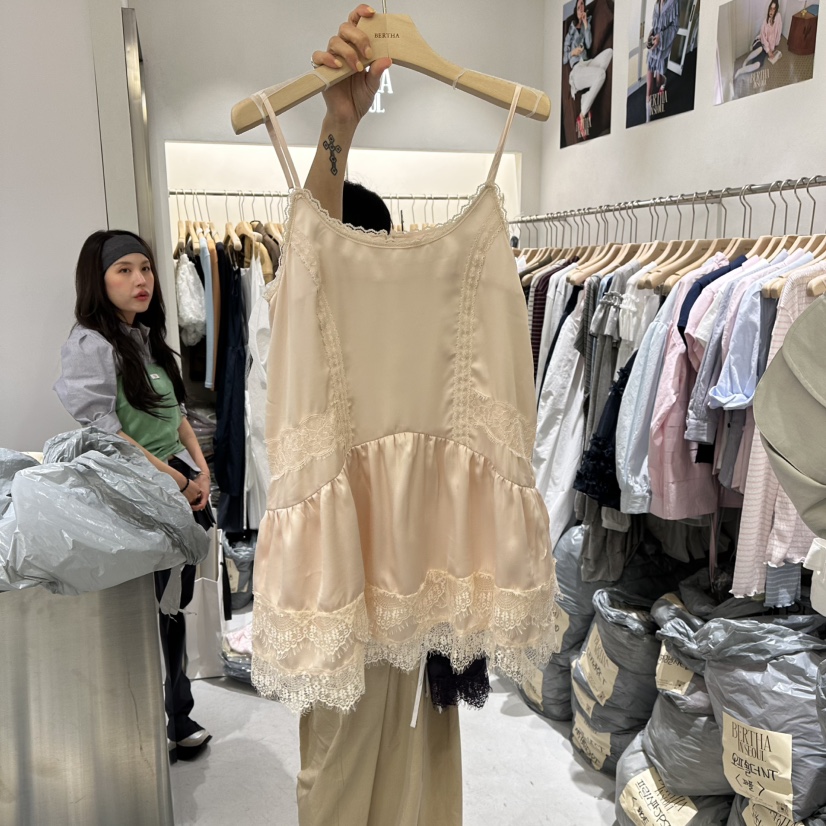 BERTHA韓國直郵女裝新款休閑熱賣推薦時尚職業真品連衣裙BERTHA連衣裙圖色2