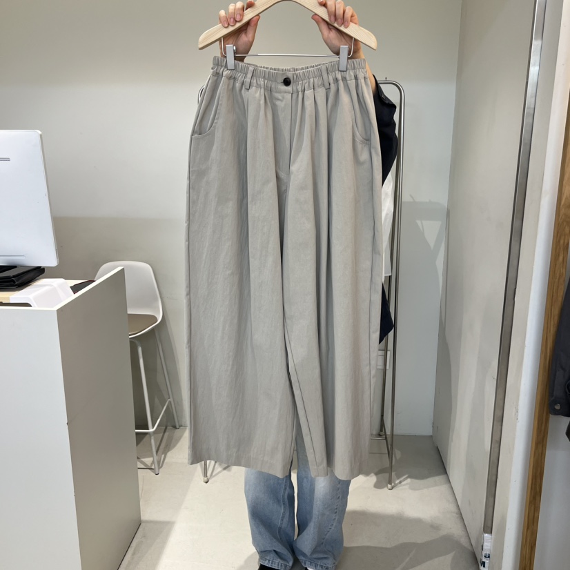 OUTRENE東大門實拍女裝新品真品時尚人氣職業推薦熱賣休閑褲OUTRENE休閑褲圖色1