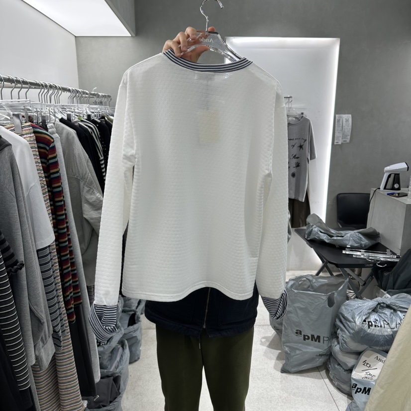 ANDE韓國直郵女士新款推薦休閑26春夏時尚職業長袖T恤紐扣Ande長袖T恤