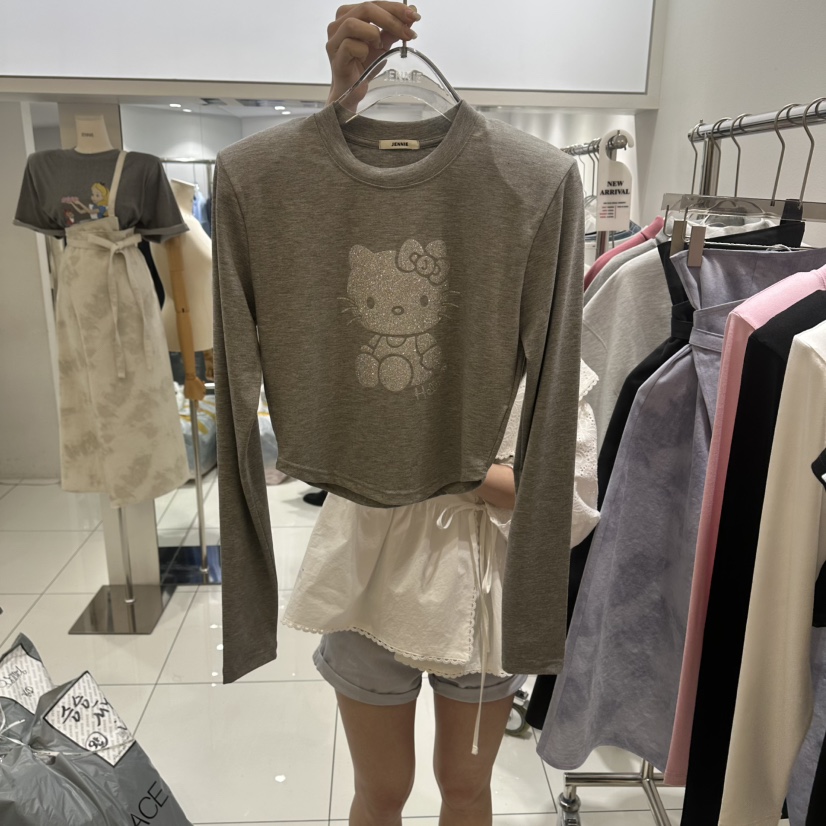 JENNIE韓國直郵女裝新品時尚26春夏休閑人氣真品熱賣長袖T恤JENNIE/VENEFIT長袖T恤圖色2