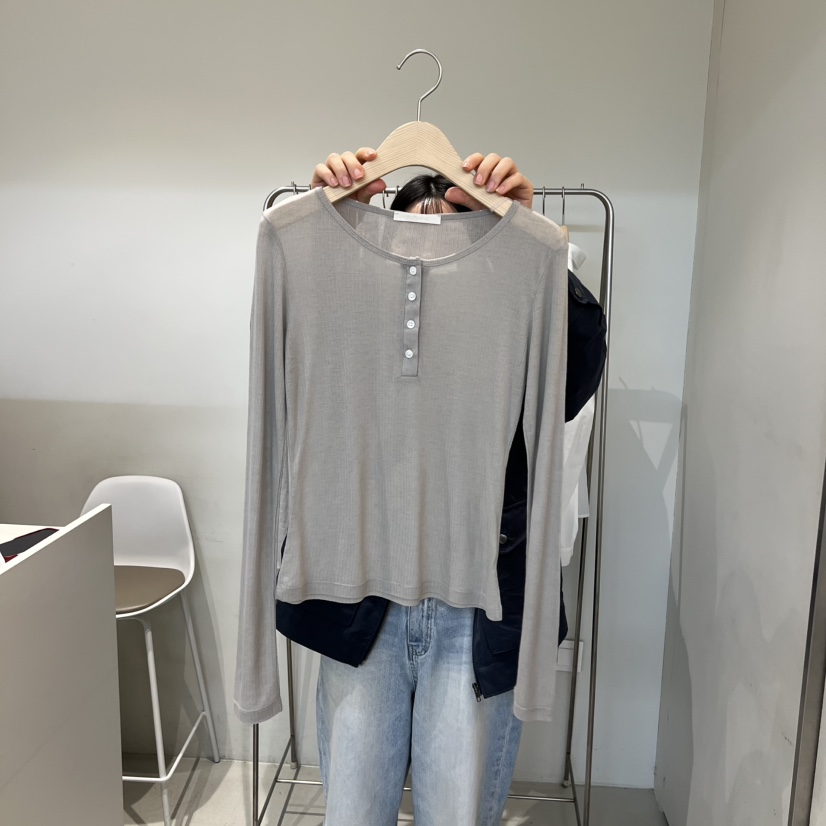 OUTRENE韓國代購女裝新品休閑時尚熱賣人氣職業26春夏長袖T恤OUTRENE長袖T恤圖色2