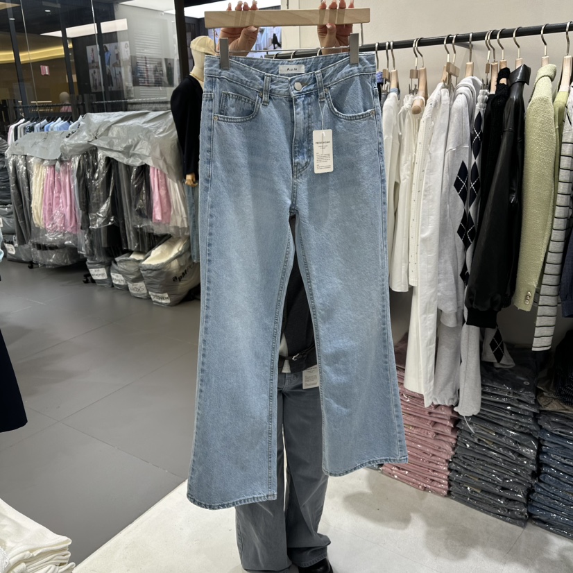 AURA東大門實拍女裝新款真品人氣時尚26春夏休閑熱賣牛仔褲Au ra牛仔褲圖色2