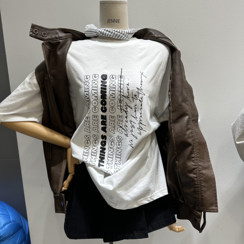 JENNIE東大門代購女裝新款職業人氣熱賣推薦真品休閑26春夏T恤JENNIE/VENEFITT恤圖色2