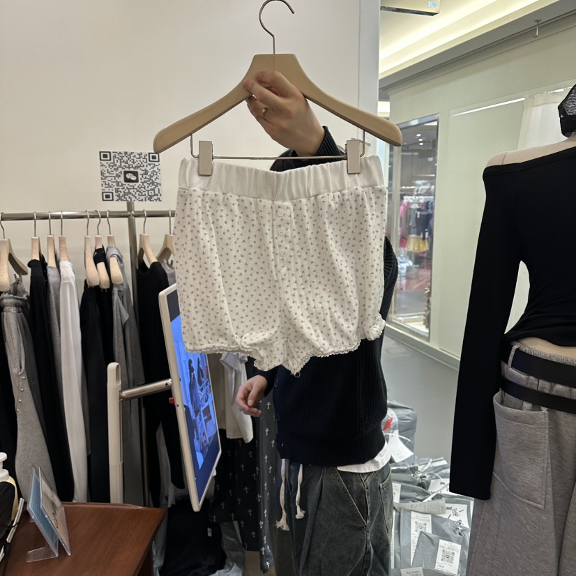 NUT韓國代購女裝新款真品時尚熱賣26春夏人氣推薦職業短褲NUT短褲圖色1