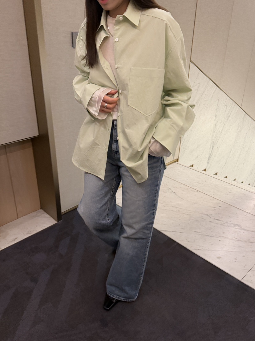 MUSHROOM EFFECT東大門實拍女士新款人氣時尚襯衫蕾絲衫MUSHROOM EFFECT襯衫/蕾絲衫