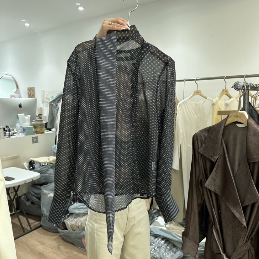 LEWIN韓國直郵女士新款時尚熱賣職業推薦休閑襯衫蕾絲衫雪紡LEWIN襯衫/蕾絲衫圖色1