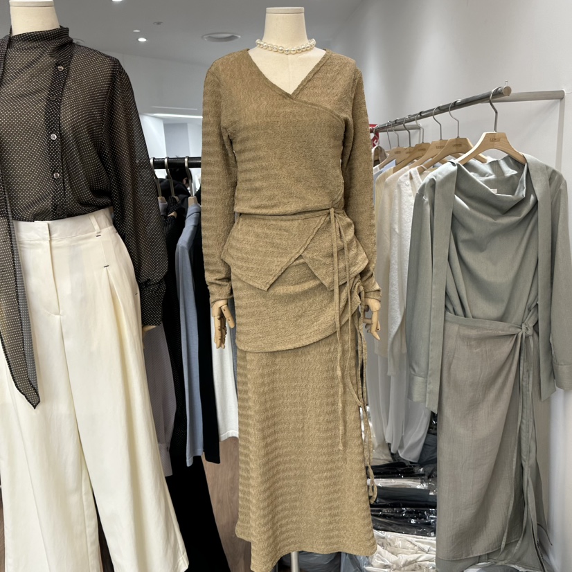 LEWIN韓國直郵女裝新款休閑26春夏熱賣職業推薦時尚人氣長裙LEWIN長裙