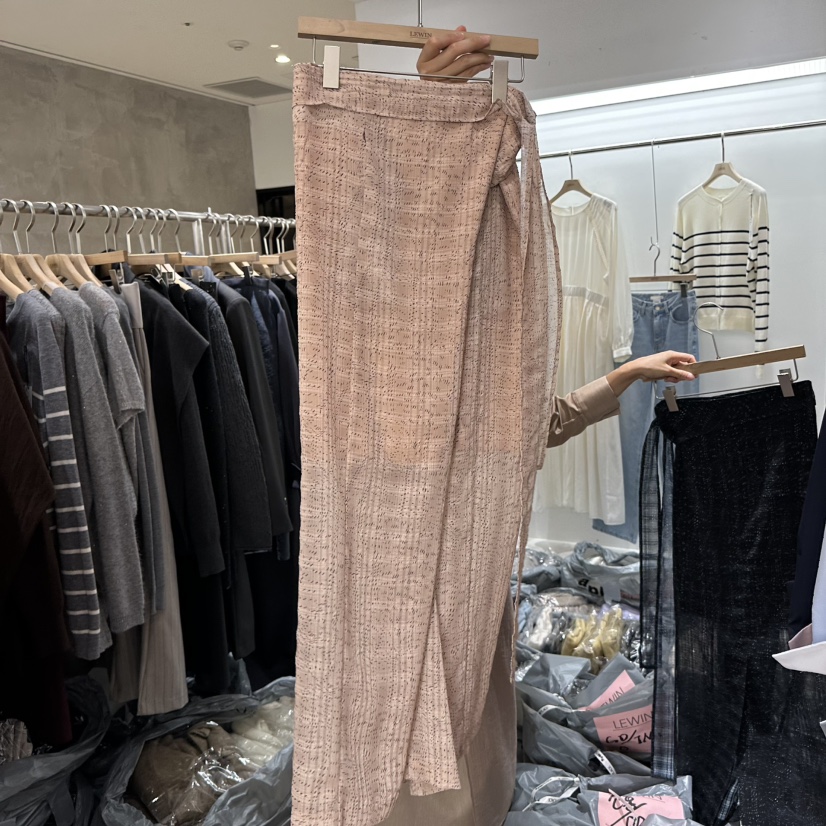 LEWIN韓國直郵女裝新款休閑熱賣真品人氣26春夏長裙披肩雪紡LEWIN長裙圖色3