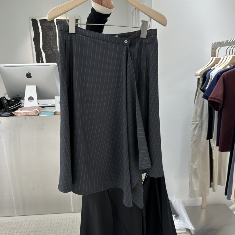 HAUTTE-P東大門實拍女士新品休閑熱賣真品時尚半身裙中短裙HAUTTE半身裙/中短裙圖色1墨色